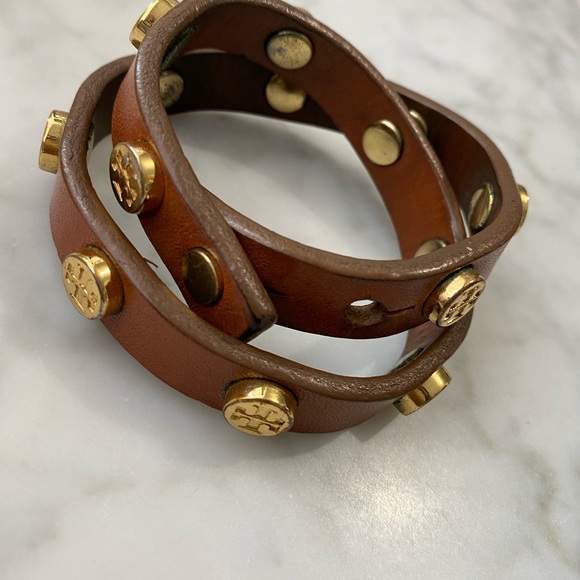 TORY BURCH Leather Wrap Bracelet - Picture 5 of 10